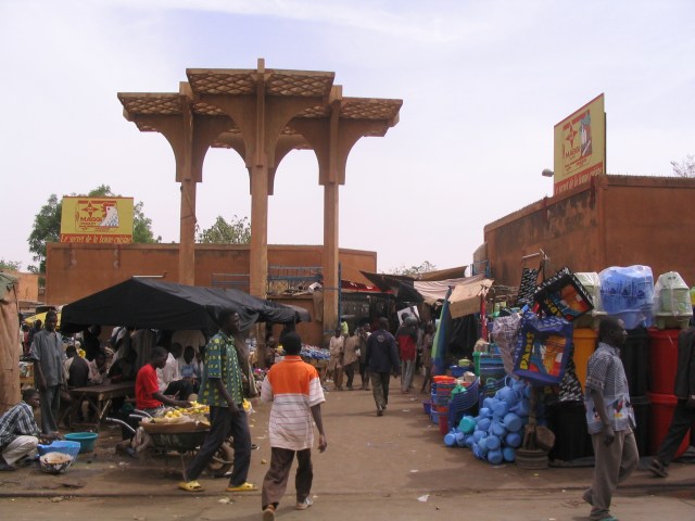 Market, Niamey, the capital of Niger.
