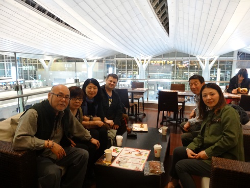 Everyone came out to say goodbye!