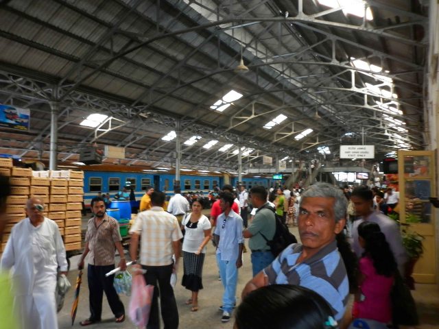 Colombo Train Station