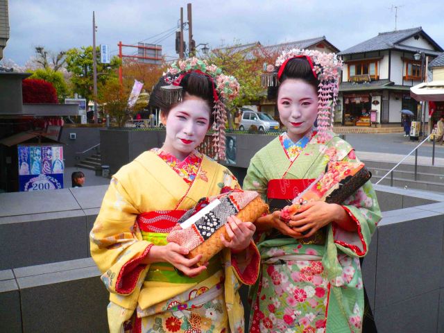 Dressing up as Geishas