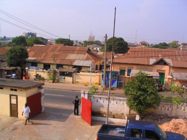Flat, Accra suburbs.