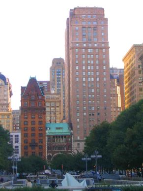 Love these kind of buildings.