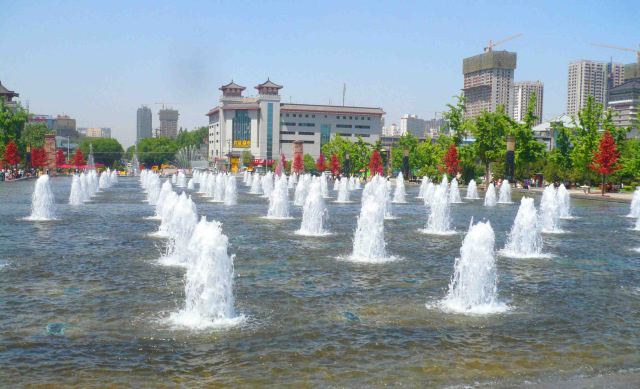 Waterfall by the Seven Goose Pagoda.