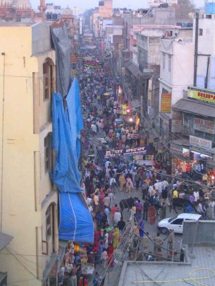 Paraganj - tourist area of Delhi