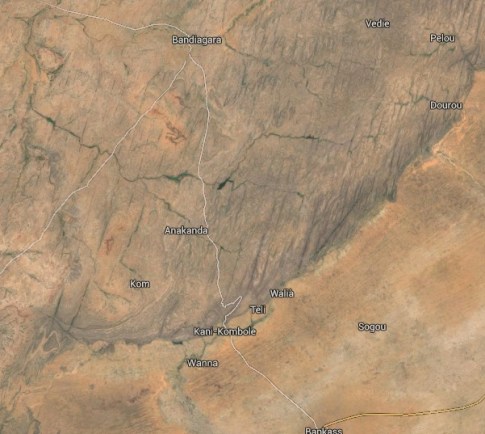 Dogon Escarpment from above (thanks to Google maps)