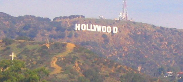 hollywood sign