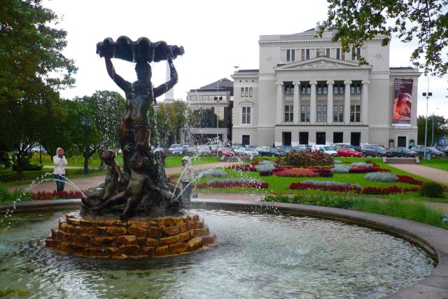 riga-fountain