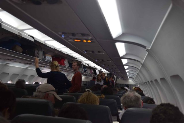 interior-plane-avianca