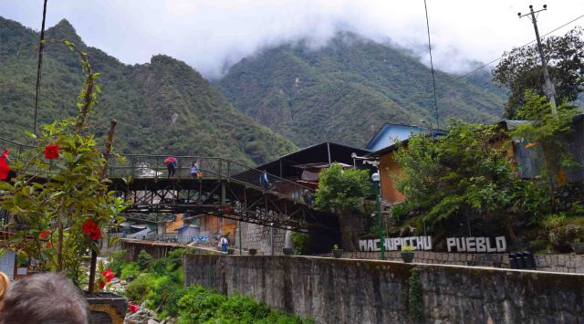 machu-picchu-village