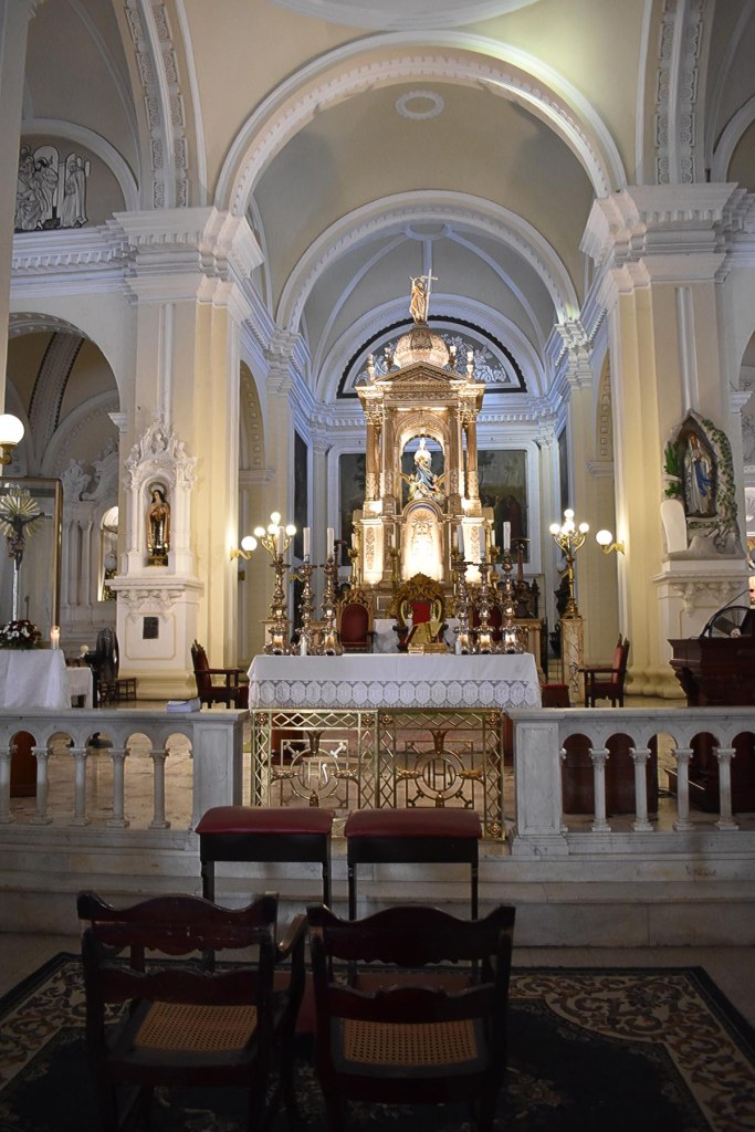 Inside Catedral de Leon